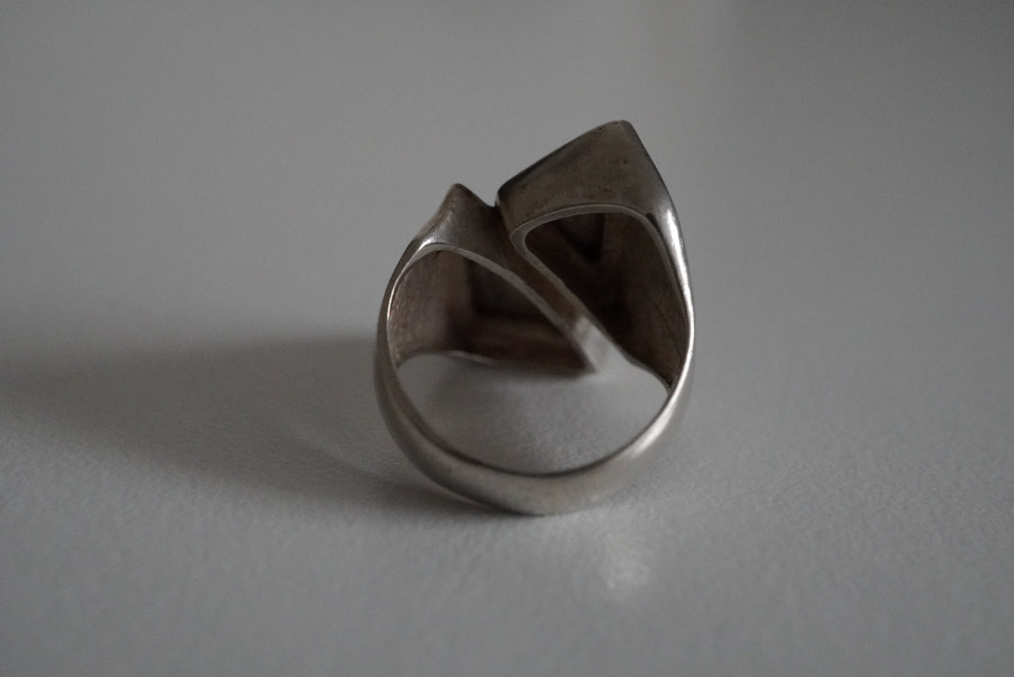 Double Triangle Ring