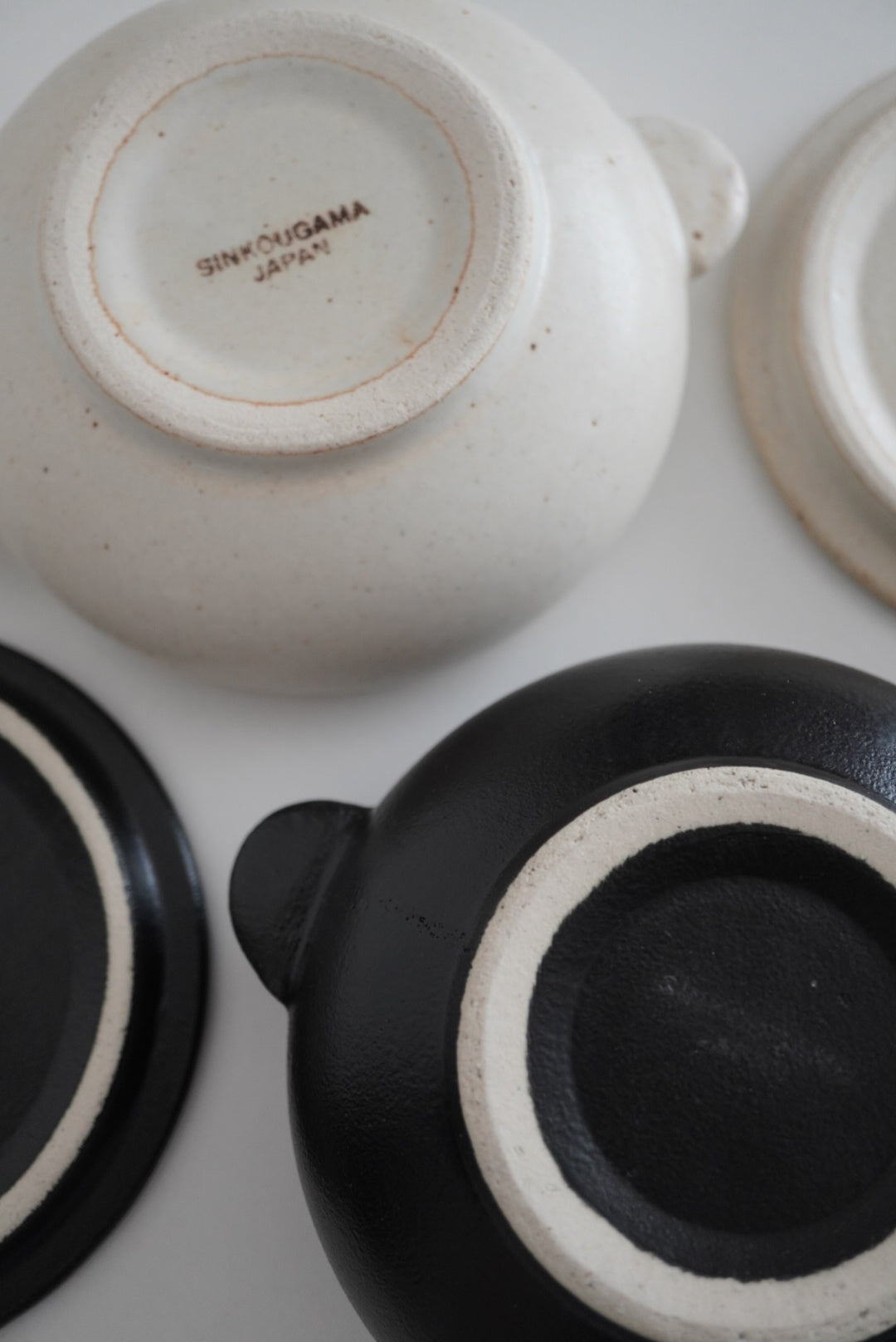 ころんと美濃焼のおひつ / Mino Ware | White / Black