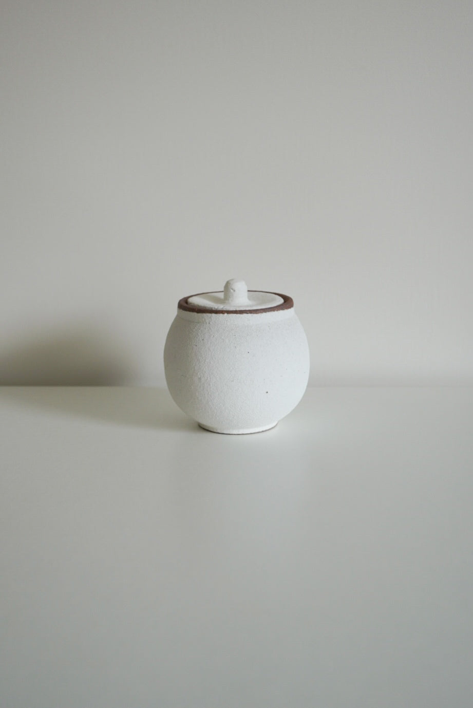 Stay-Dry Salt Pot / さらさら塩壺｜信楽焼