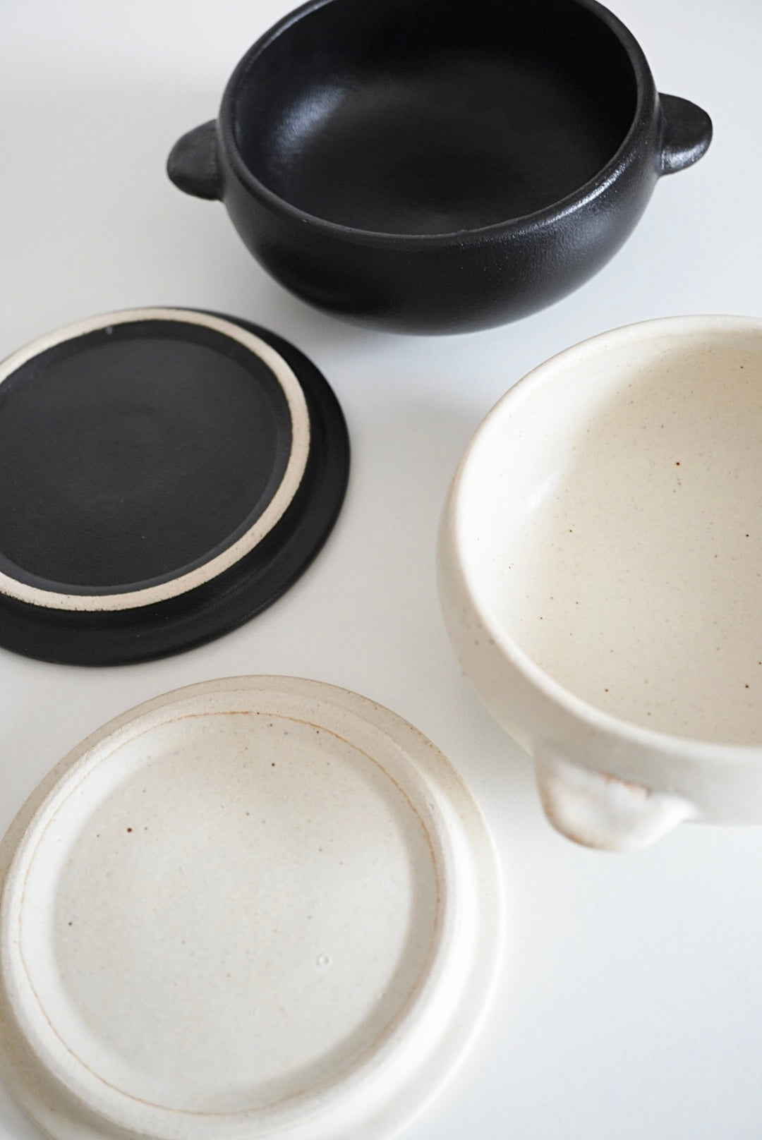 ころんと美濃焼のおひつ / Mino Ware | White / Black