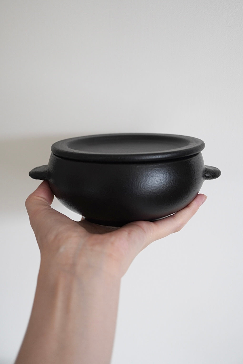 ころんと美濃焼のおひつ / Mino Ware | White / Black