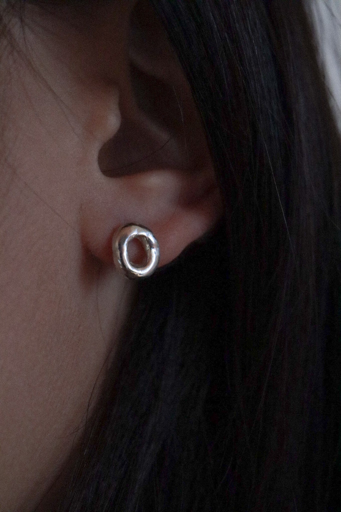 Doughnut earrings / silver