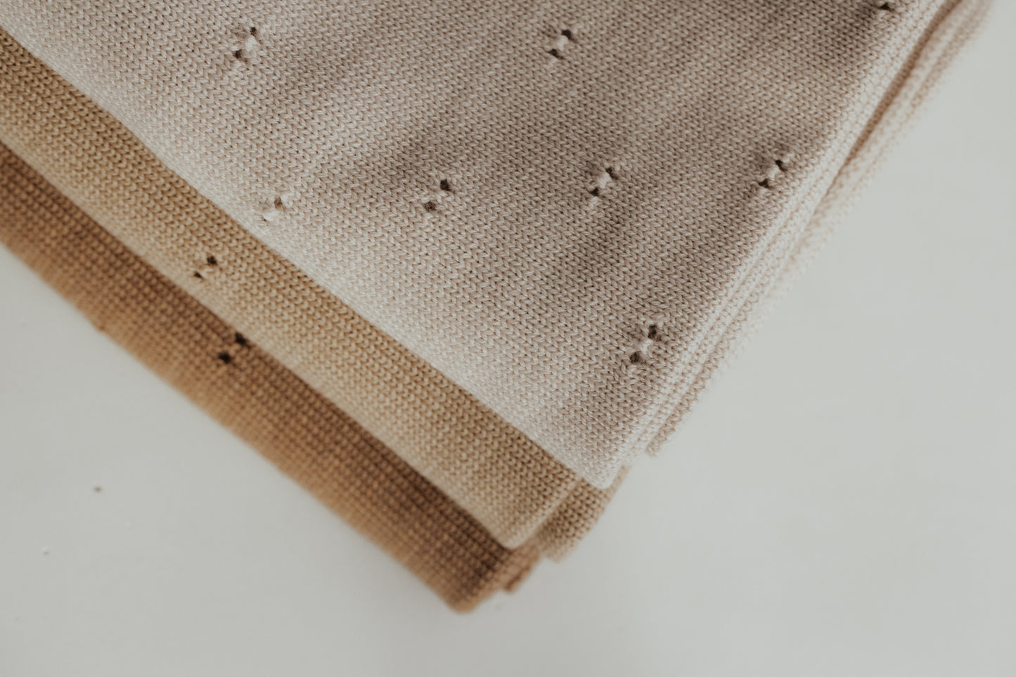 SOROR / Merino Wool Blanket / Soft maple