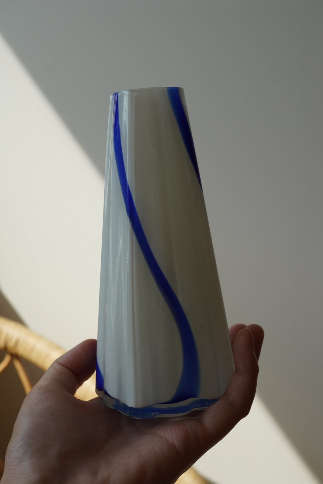 Art Glass Vase - White&Blue