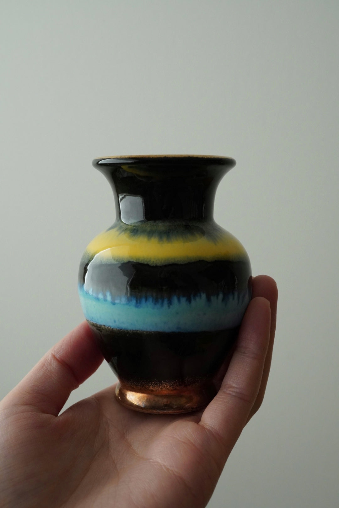 Mini German Vase - blue & yellow
