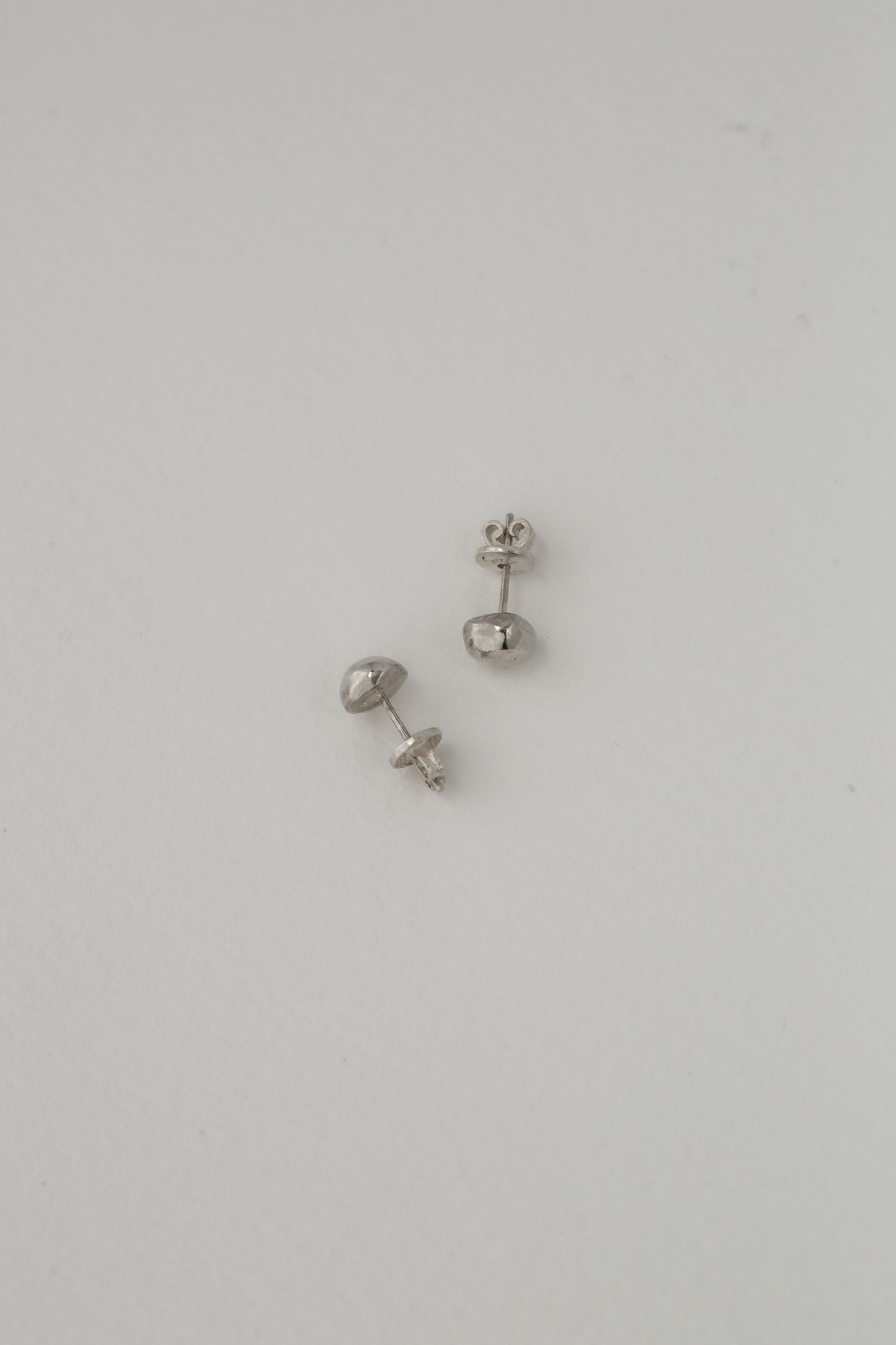 Small balls earrings / silver